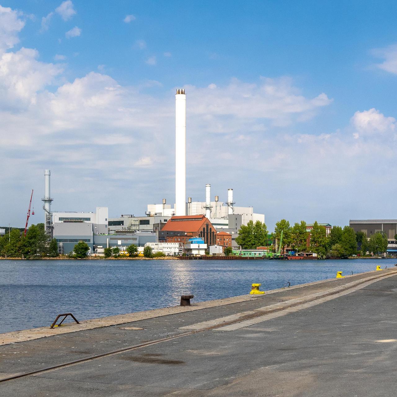 Fotobuch Panorama SWFL K13 Neubau Kai Schiffsanleger