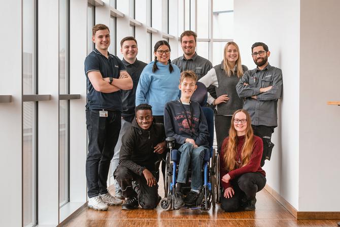 Gruppenbild Azubis Staffelgeschoss