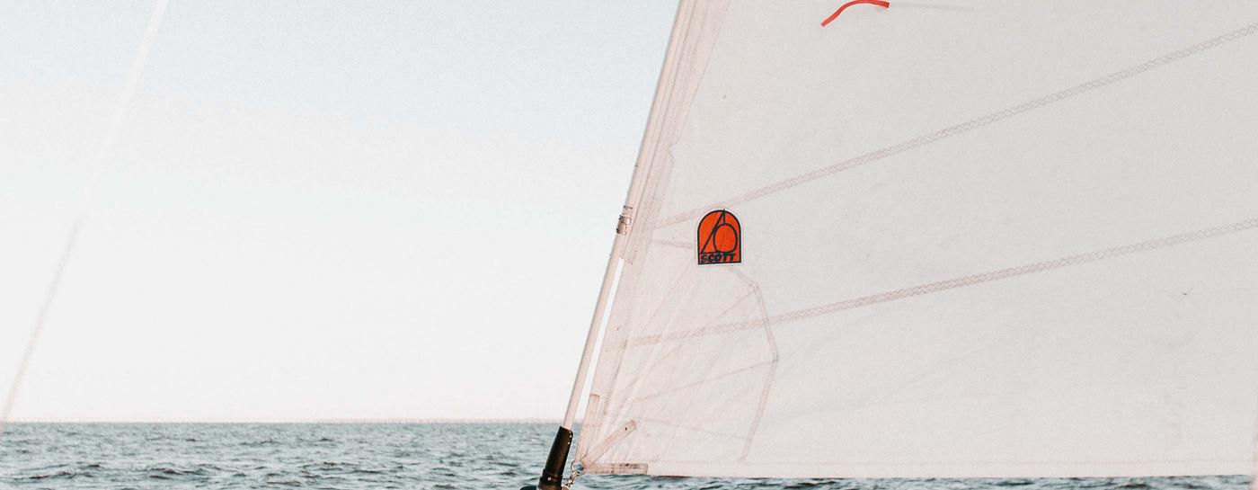 Segelboot auf der Flensburger Förde, Energie mit Weitblick