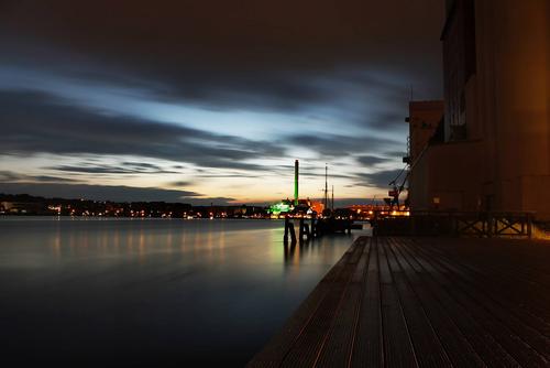 Stadtwerke Flensburg Ansicht Nacht vom Werft aus fotografiert