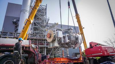 Anlieferung Gasturbine - Gas- und Dampfturbine Kessel K13